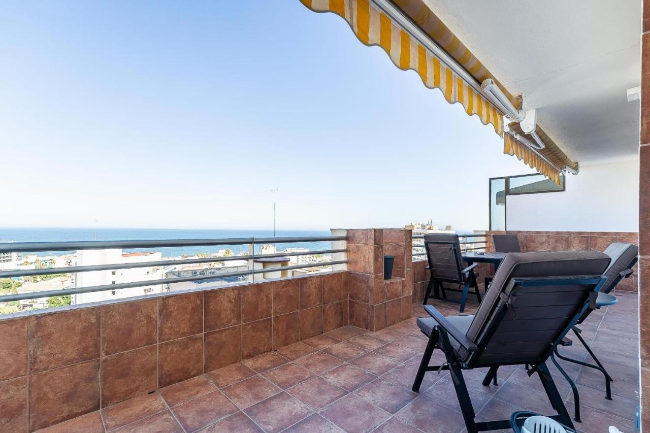Vistas Azules -- Remodeled, Large Terrace, Spectacular Ocean Views And Beach Level Access ตอร์เรโมลิโนส ภายนอก รูปภาพ
