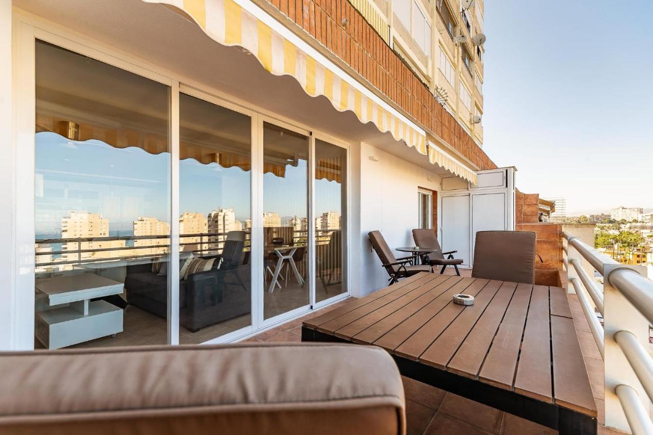 Vistas Azules -- Remodeled, Large Terrace, Spectacular Ocean Views And Beach Level Access ตอร์เรโมลิโนส ภายนอก รูปภาพ